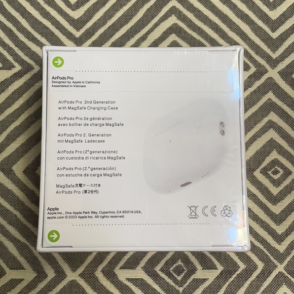 Apple AirPods Pro (2nd Gen) Bluetooth - White - Picture 4 of 4
